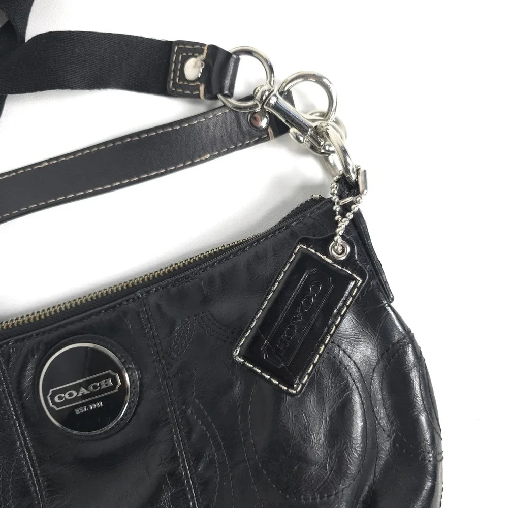 COACH Crossbody Black Patent Leather Embossed Shoulder Hobo Bag D1126 F15141